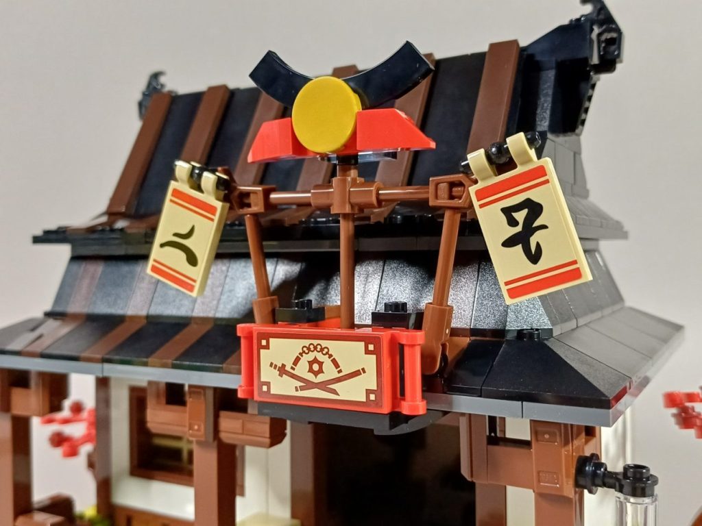 LEGO Ninjago Legacy 71858: 15-jähriges Jubiläum der Vier-Waffen-Schmiede