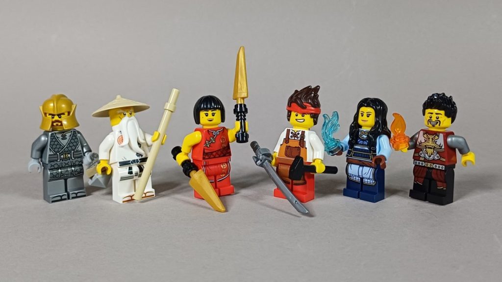 LEGO Ninjago Legacy 71858: 15-jähriges Jubiläum der Vier-Waffen-Schmiede