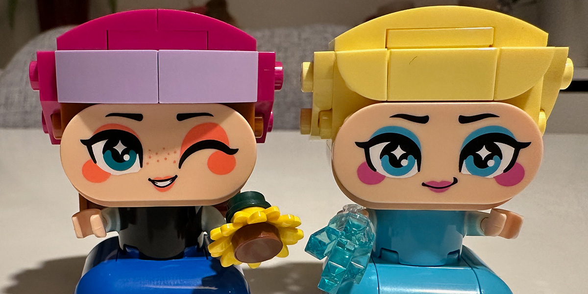 Review: LEGO Disney 43284 Mini Anna & Elsa
