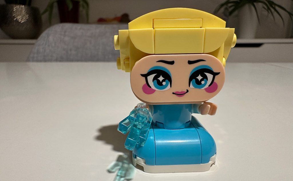 Review: LEGO Disney 43284 Mini Anna & Elsa