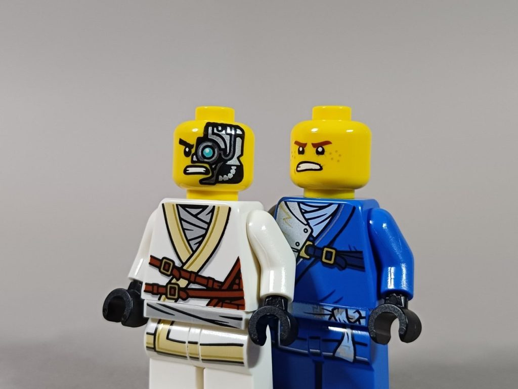 LEGO Ninjago Legacy 71866: 15-jähriges Jubiläum Ninja-Charaktere zum Ausstellen im Review