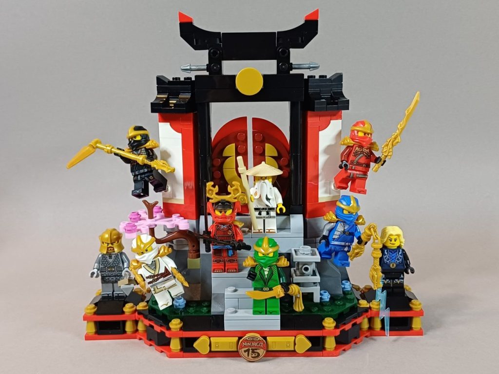 LEGO Ninjago Legacy 71866: 15-jähriges Jubiläum Ninja-Charaktere zum Ausstellen im Review