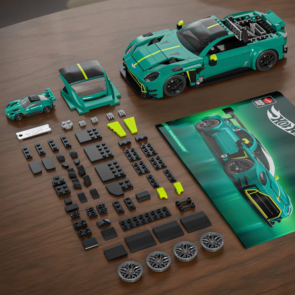 Mattel Brick Shop Aston Martin