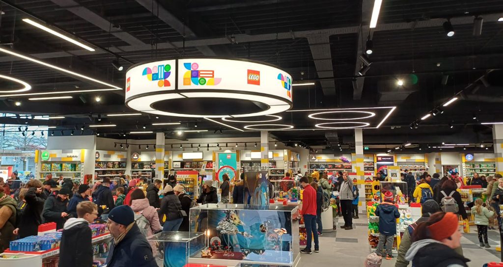 LEGOLAND Deutschland hat jetzt den Mega LEGO Shop