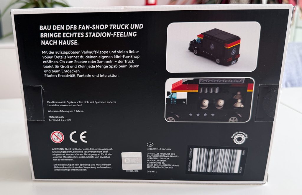 DFB-Fan-Shop Truck von Aldi Süd