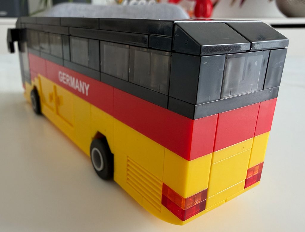 Rossmann Ideenwelt Klemmbausteinebus Aufbau-Bilder