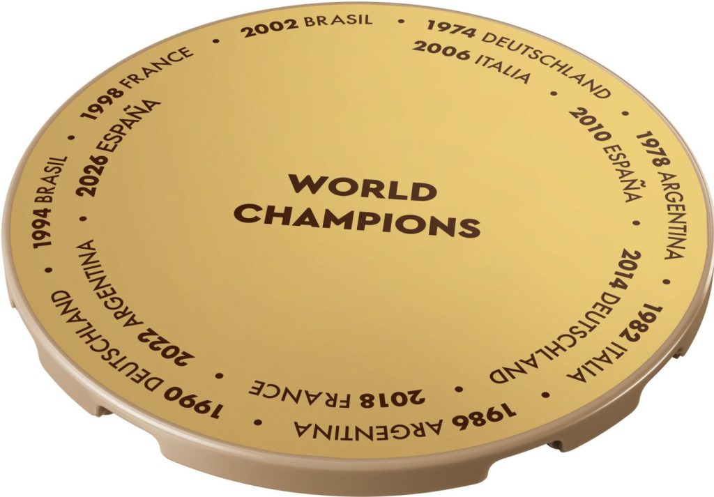 Mehr Bilder zur LEGO 4000351 FIFA World Cup Official Trophy – Champions Edition