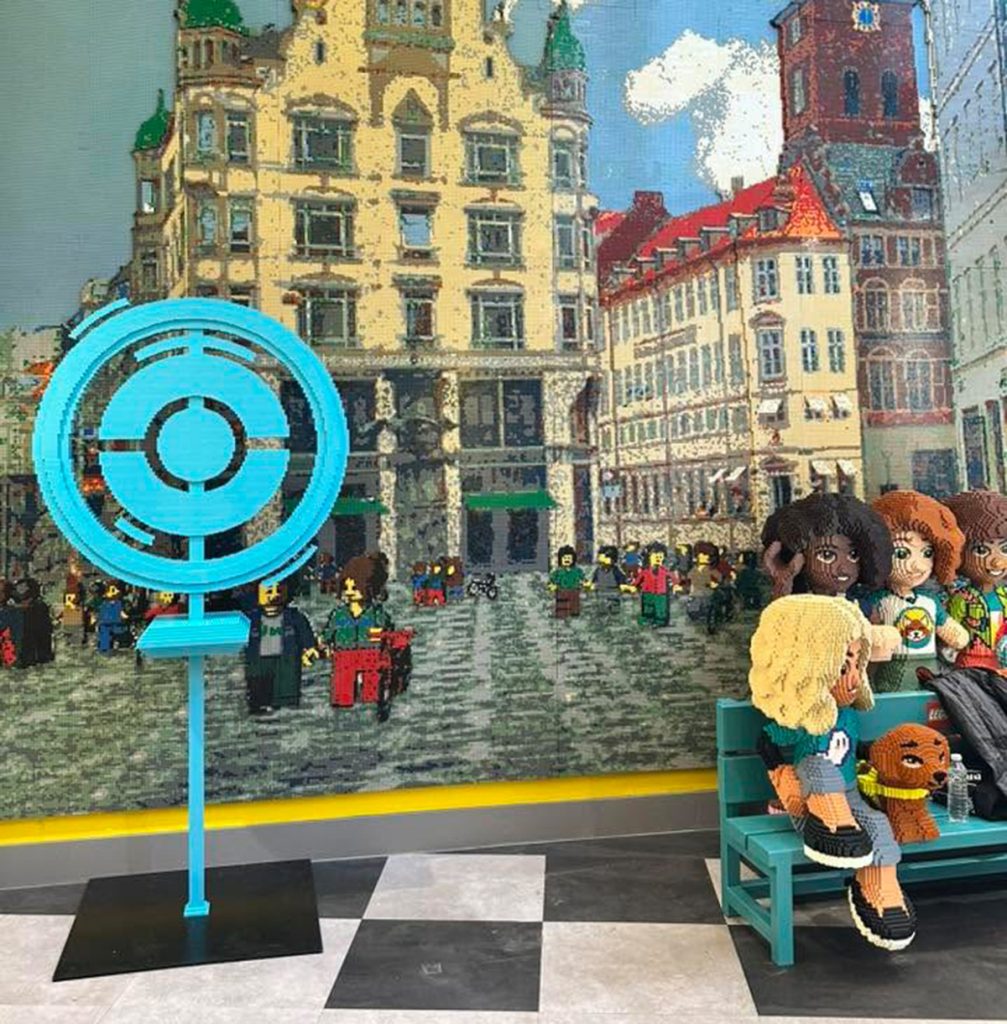 Pokemon Go Raids in LEGO Brand Stores