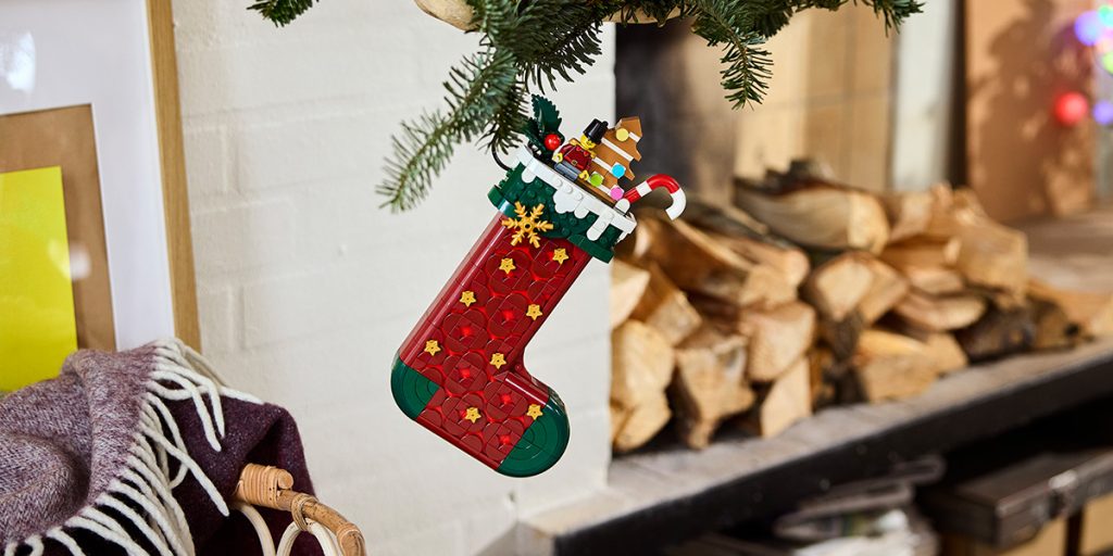 LEGO Weihnachtsstrumpf am Kamin